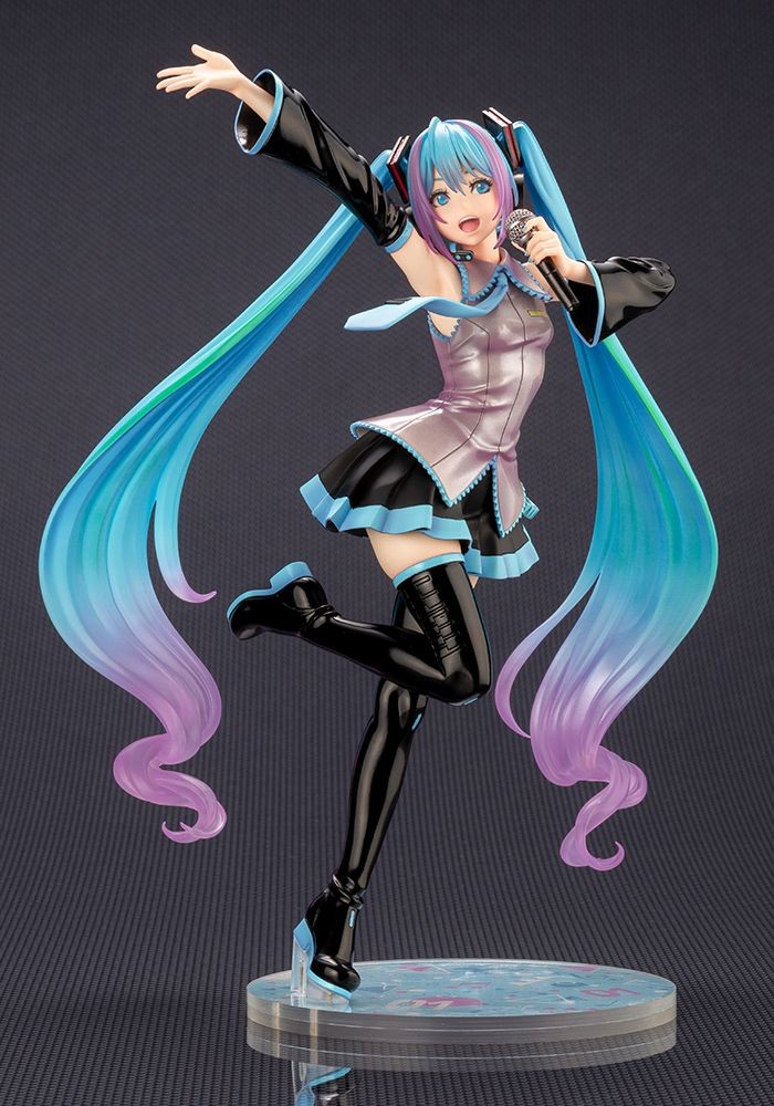 Hatsune Miku - Featuring My Little Pony Bishoujo Figure
