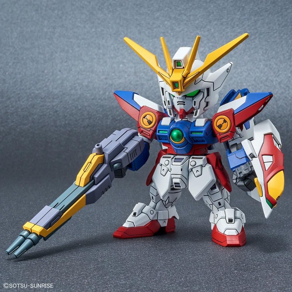 GUNDAM - SD Gundam Ex-Standard Wing Gundam Zero - Model Kit