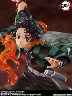 [PREORDINE] Demon Slayer Tanjiro Kamado & Kyojuro Rengoku Sword Guard FiguartsZERO Statua