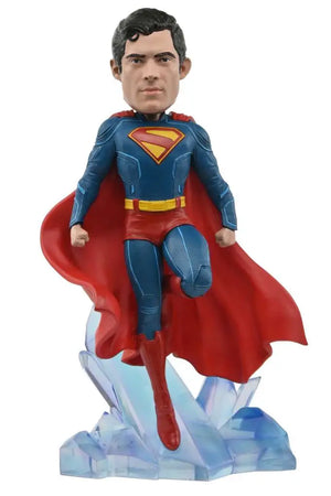 [PREORDINE] Superman 2025 Headknocker NECA - Statua Dondolante