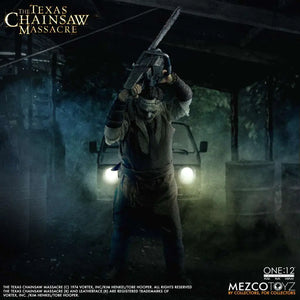 [PREORDINE] Leatherface One:12 Collective - The Texas Chainsaw Massacre (2003) Action Figure