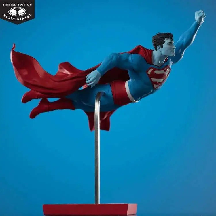 [PREORDINE] DC Direct Superman Red & Blue di Lee Bermejo - Statua in Resina
