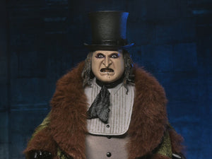 [PREORDINE] Batman Returns The Penguin Clothed Action Figure NECA