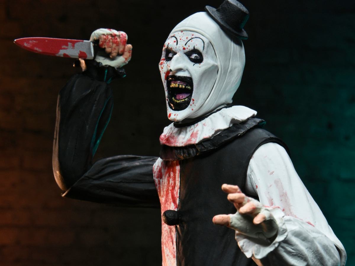[PREORDINE] Terrifier 2: Art the Clown Ultimate Action Figure Blood Splattered