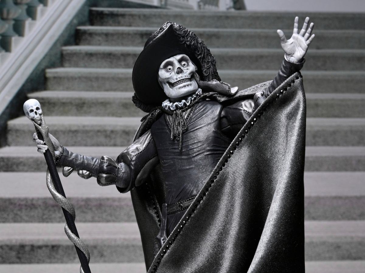 [PREORDINE] NECA Il Fantasma dell'Opera 1925 Maschera Morte Rossa B&N Ultimate Action Figure