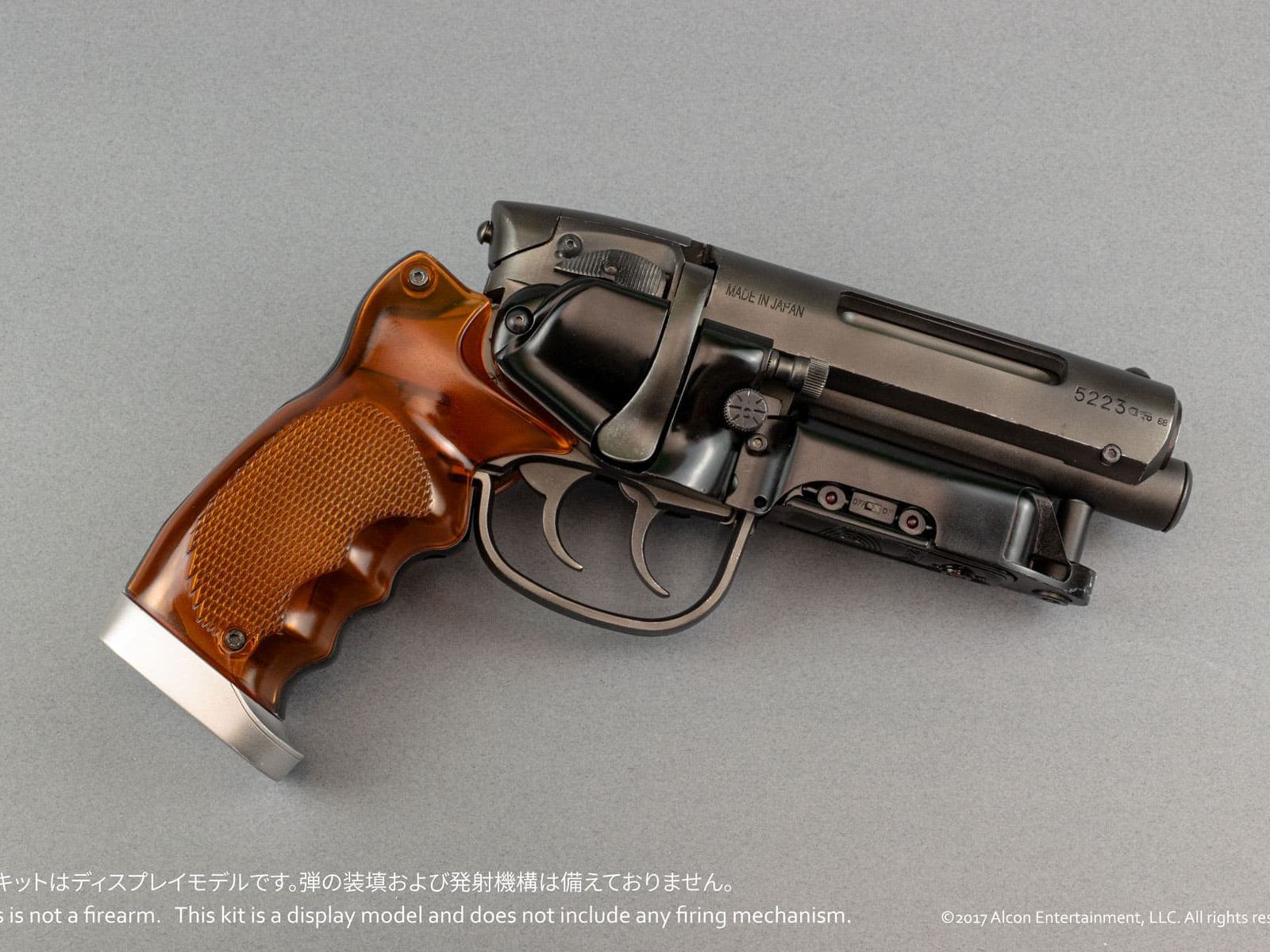 [PREORDINE] Blade Runner 2049 Deckard Blaster Model Kit 1/1 - Bellfine