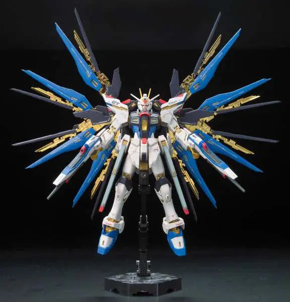 RG Gundam Strike Freedom ZGMF-X20A 1/144 - Model Kit Bandai