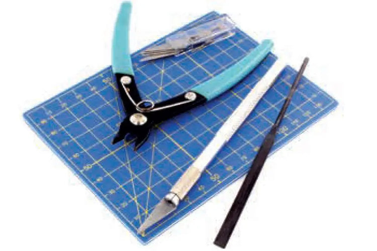 [PREORDINE] Set Attrezzi Modellismo Plastica - 9 Pezzi
