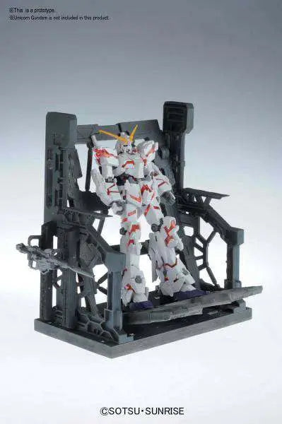 [PREORDINE] SYSTEM BASE 001 EXP003 - Supporto Display per Model Kit Gunpla