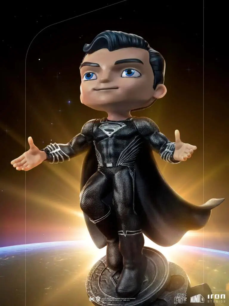 [PREORDINE] JUSTICE LEAGUE SUPERMAN BLACK MINICO Statua Iron Studios
