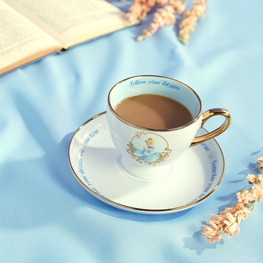 DISNEY PRINCESS - Cinderella - Tea Cup + Saucer 7oz