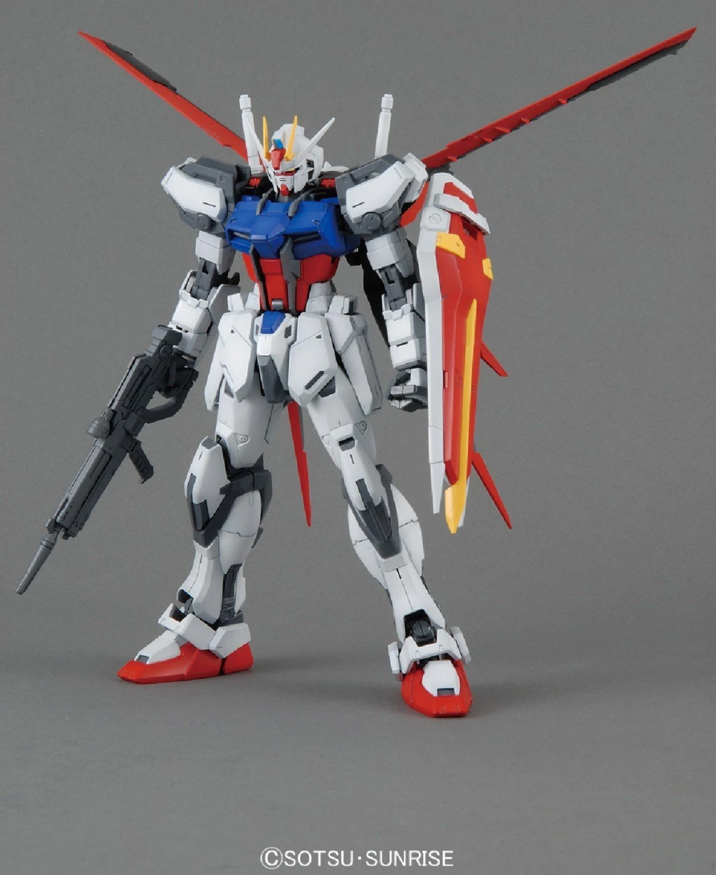 GUNDAM Build Fighters - Model Kit - HG 1/144 - Strike Gundam Full Pack