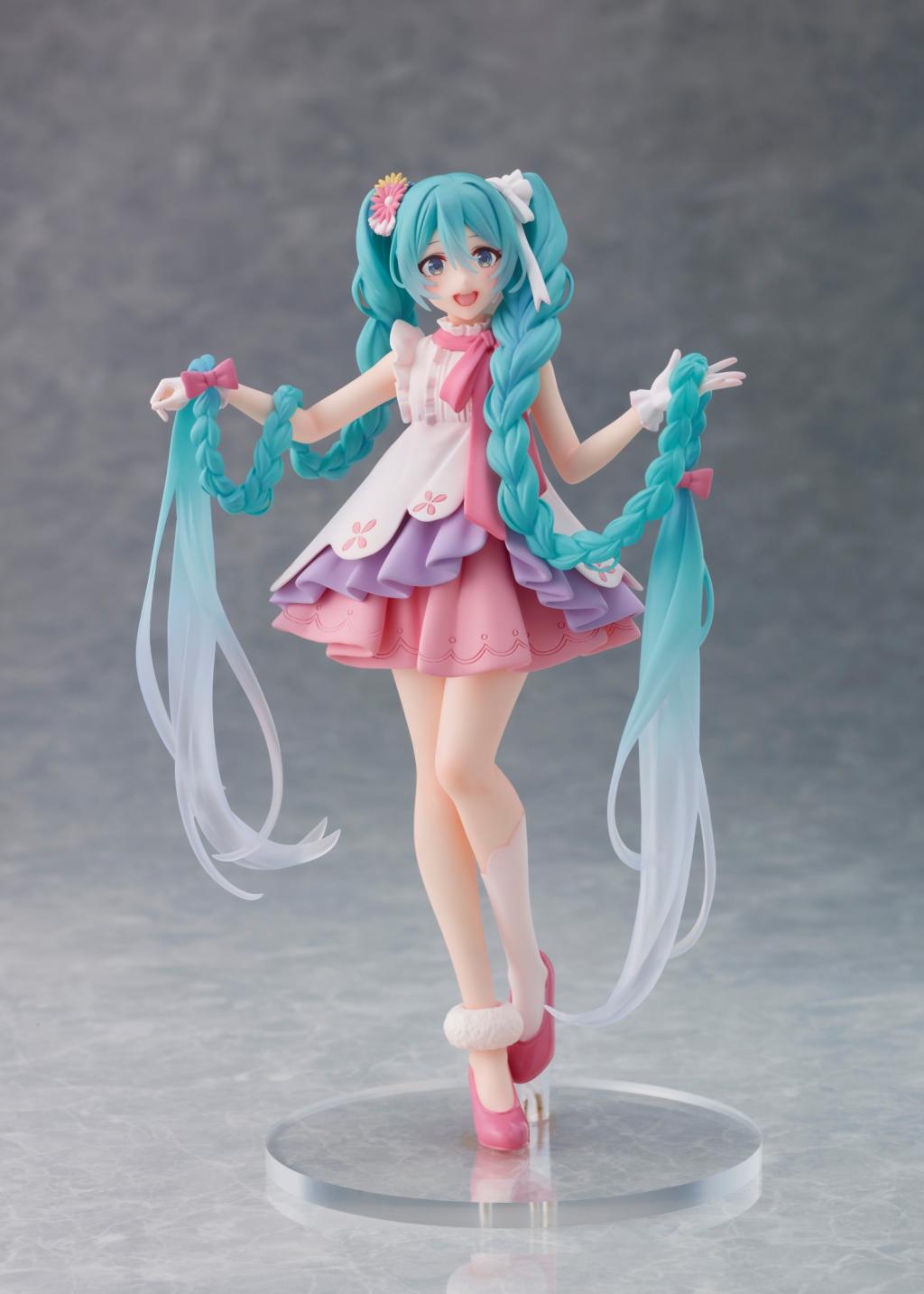 HATSUNE MIKU - Wonderland Rapunzel - Statue 18cm