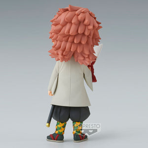Figura Sabito Q Posket Demon Slayer: Kimetsu no Yaiba - 14cm - BANPRESTO - Model Kit