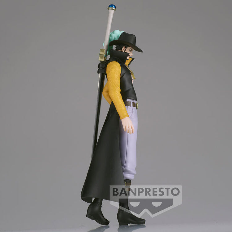 Figura Dracule Mihawk The Shukko - One Piece - 16cm - BANPRESTO - Model Kit