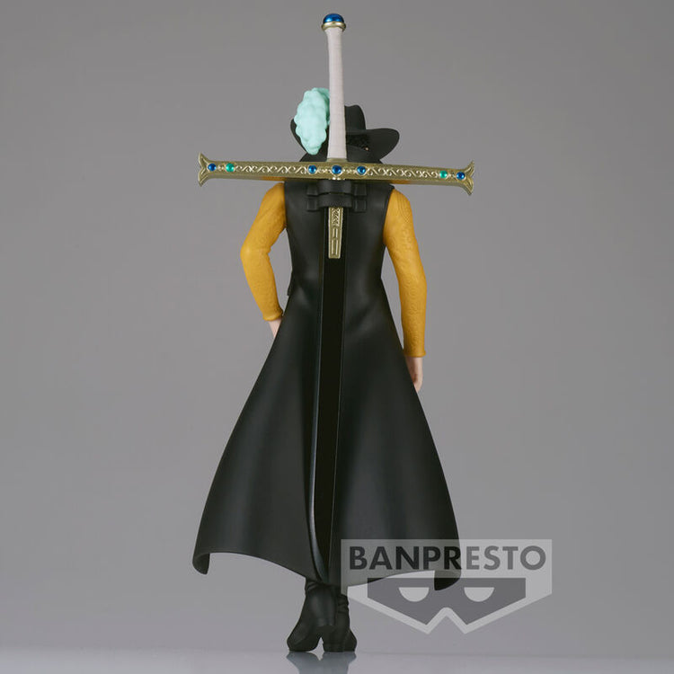 Figura Dracule Mihawk The Shukko - One Piece - 16cm - BANPRESTO - Model Kit