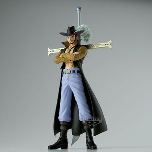 Figura Dracule Mihawk The Grandline Series - One Piece - 17cm - BANPRESTO - Model Kit