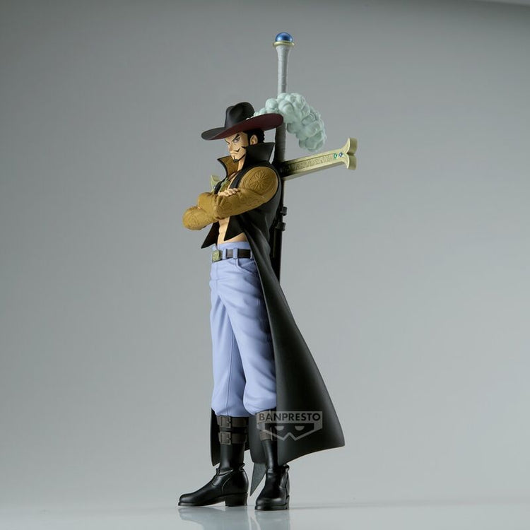 Figura Dracule Mihawk The Grandline Series - One Piece - 17cm - BANPRESTO - Model Kit