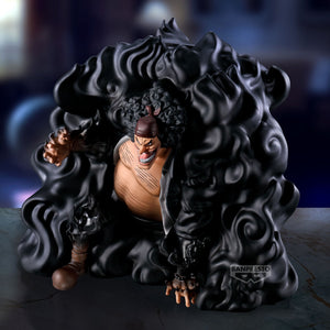 Action Figure Marshall D. Teach Black Hole - One Piece 15cm - BANPRESTO - Model Kit