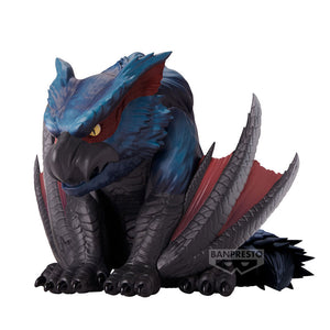 [PREORDINE] Action Figure Nargacuga Enshrined Monster Hunter 11cm - BANPRESTO - Model Kit