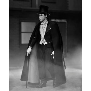 Action Figure Dracula Carfax Abbey Universal Monsters 18cm NECA - NECA - Model Kit