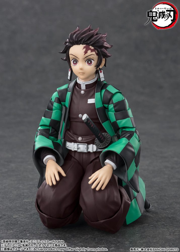 [PREORDINE] Demon Slayer: Kimetsu no Yaiba Action Figure Tanjiro Kamado S.H. Figuarts 14 cm - Bandai Tamashii Nations - Action figures