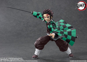 [PREORDINE] Demon Slayer: Kimetsu no Yaiba Action Figure Tanjiro Kamado S.H. Figuarts 14 cm - Bandai Tamashii Nations - Action figures