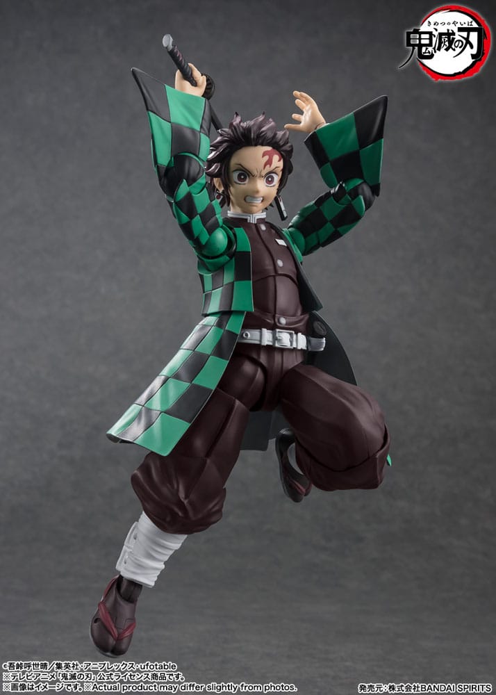 [PREORDINE] Demon Slayer: Kimetsu no Yaiba Action Figure Tanjiro Kamado S.H. Figuarts 14 cm - Bandai Tamashii Nations - Action figures