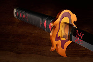 [PREORDINE] Demon Slayer: Replica 1/1 Spada Nichirin di Tanjiro Kamado - Versione Guardia di Rengoku - Bandai Tamashii Nations - Replice: 1/1
