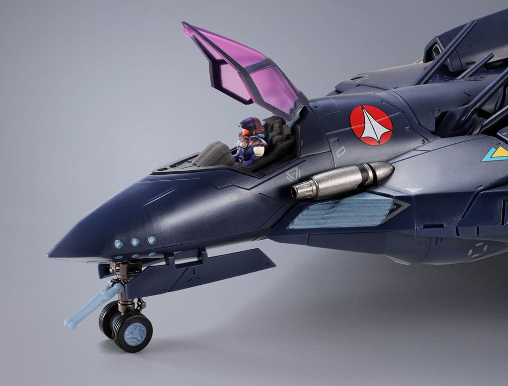 [PREORDINE] Macross 7 DX Chogokin Action Figure VF-17S Nightmare Stealthvalkyrie (Gamlin Kizaki) 25 cm - Bandai Tamashii Nations - Action figures