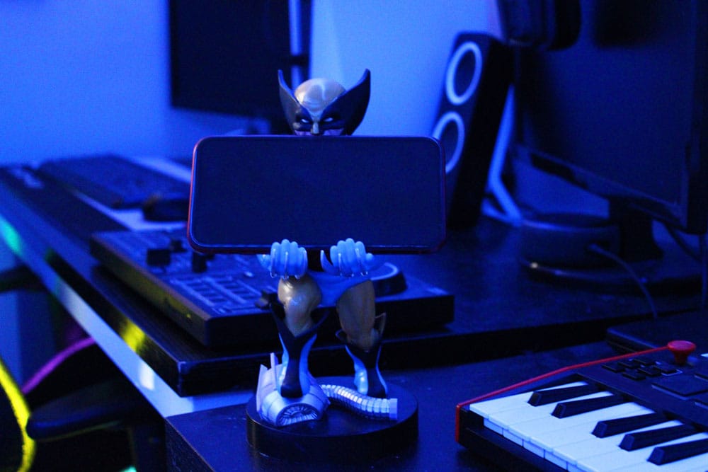 X-MEN - Wolverine - Controller & Phone Support - 20cm