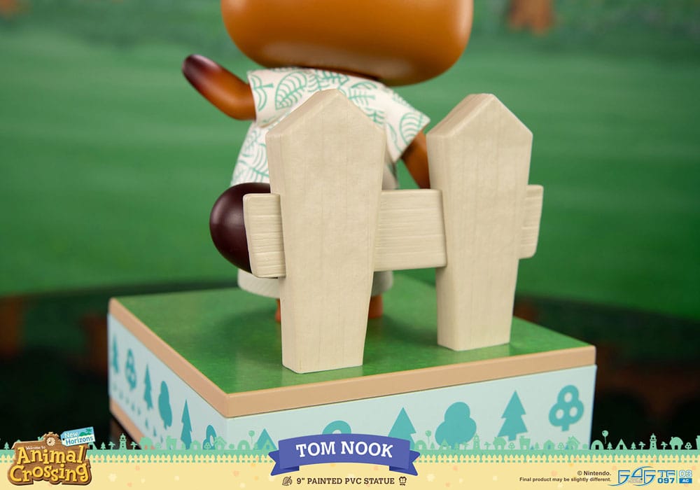 [PREORDINE] Animal Crossing: New Horizons Statua PVC Tom Nook 22 cm - First 4 Figures - Statue