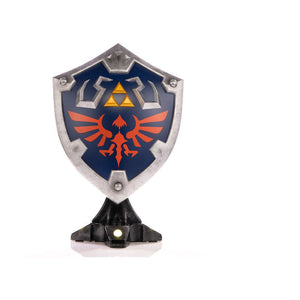 [PREORDINE] Statua Hylian Shield Collector's Edition 29 cm - The Legend of Zelda: Breath of the Wild - First 4 Figures - Statue