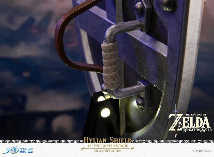 [PREORDINE] Statua Hylian Shield Collector's Edition 29 cm - The Legend of Zelda: Breath of the Wild - First 4 Figures - Statue
