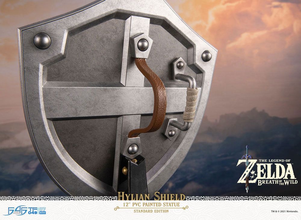 [PREORDINE] Statua Hylian Shield The Legend of Zelda: Breath of the Wild - Standard Edition 29 cm - First 4 Figures - Statue