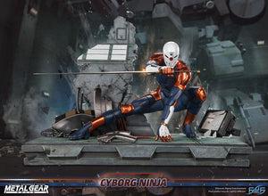 [PREORDINE] Metal Gear Solid Statua Cyborg Ninja (Gray Fox) 41 cm - First 4 Figures - Statue