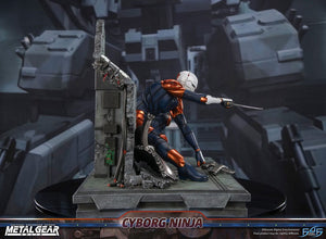 [PREORDINE] Metal Gear Solid Statua Cyborg Ninja (Gray Fox) 41 cm - First 4 Figures - Statue