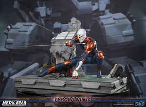 [PREORDINE] Metal Gear Solid Statua Cyborg Ninja (Gray Fox) 41 cm - First 4 Figures - Statue