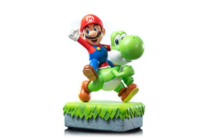 [PREORDINE] Statua Super Mario Mario & Yoshi 48 cm - First 4 Figures - Statue