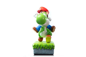 [PREORDINE] Statua Super Mario Mario & Yoshi 48 cm - First 4 Figures - Statue