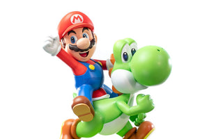 [PREORDINE] Statua Super Mario Mario & Yoshi 48 cm - First 4 Figures - Statue