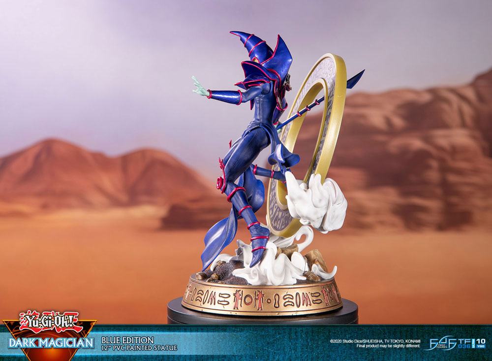 [PREORDINE] Statua Yu-Gi-Oh! Dark Magician - Blue Version 29 cm - First 4 Figures - Statue