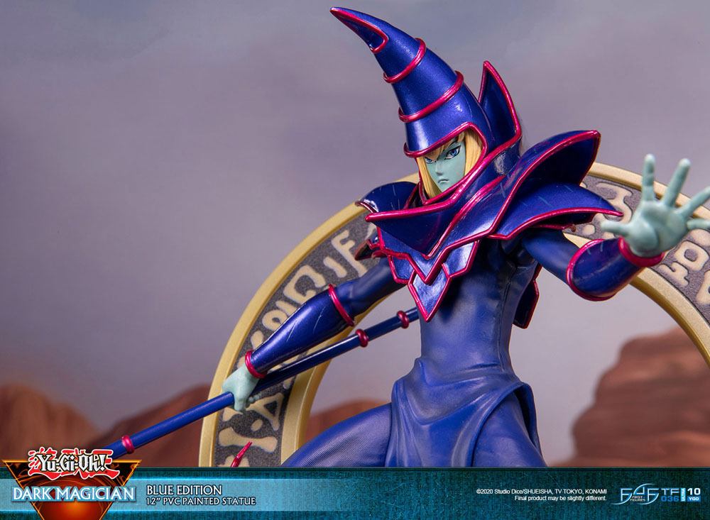 [PREORDINE] Statua Yu-Gi-Oh! Dark Magician - Blue Version 29 cm - First 4 Figures - Statue