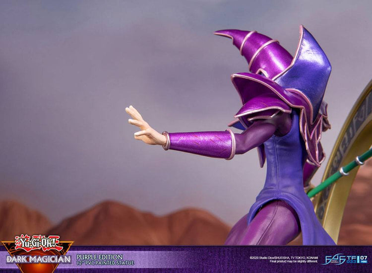 [PREORDINE] Statua Yu-Gi-Oh! Dark Magician Versione Viola 29 cm - First 4 Figures - Statue