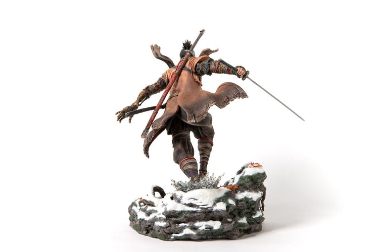 [PREORDINE] Statua Sekiro: Shadows Die Twice - Sekiro 32 cm - First 4 Figures - Statue