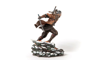 [PREORDINE] Statua Sekiro: Shadows Die Twice - Sekiro 32 cm - First 4 Figures - Statue