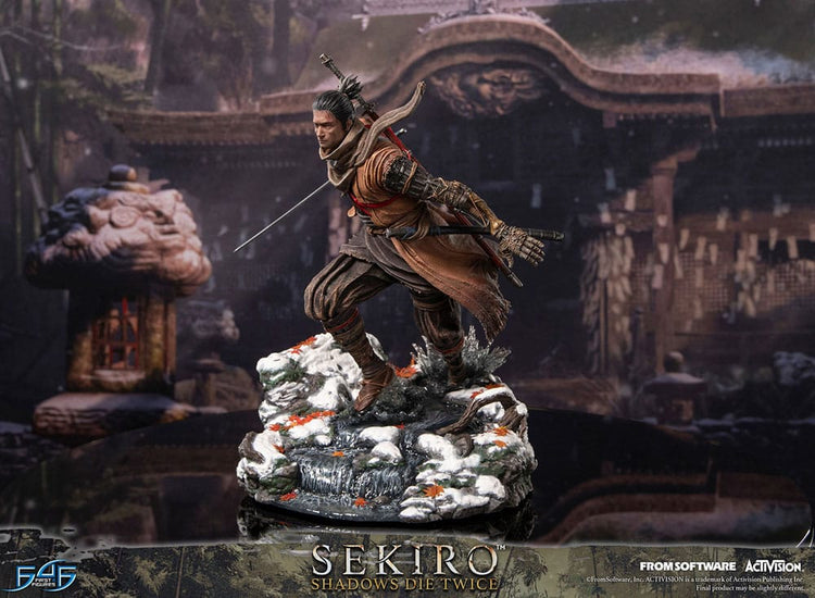 [PREORDINE] Statua Sekiro: Shadows Die Twice - Sekiro 32 cm - First 4 Figures - Statue