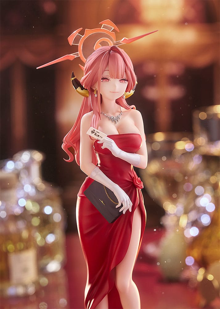 [PREORDINE] Statua Blue Archive: Aru (Dress) 1/7 - 24 cm - Good Smile Company - Statue