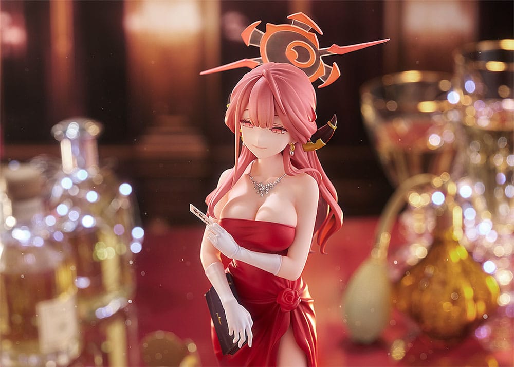 [PREORDINE] Statua Blue Archive: Aru (Dress) 1/7 - 24 cm - Good Smile Company - Statue