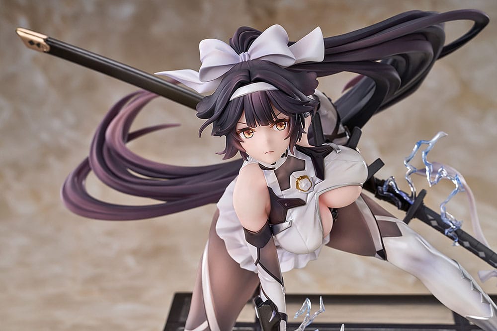 Statua Azur Lane Takao: Divine Exorcist's Blade 17cm - Good Smile Company - Statue